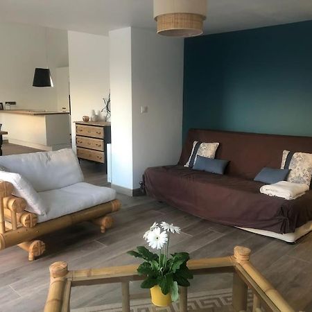 Logement De Plain-Pied Avec Jardin, Terrasse Gurgy 外观 照片