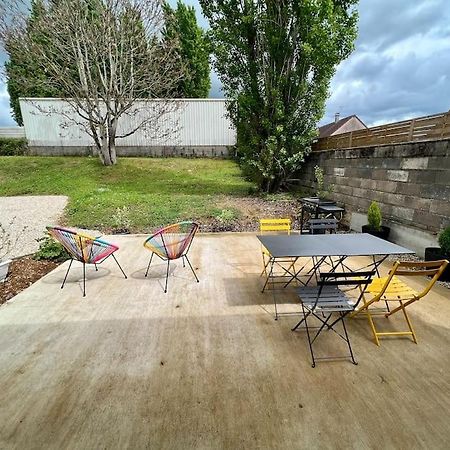 Logement De Plain-Pied Avec Jardin, Terrasse Gurgy 外观 照片