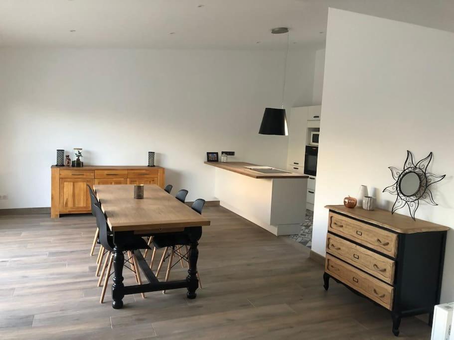 Logement De Plain-Pied Avec Jardin, Terrasse Gurgy 外观 照片